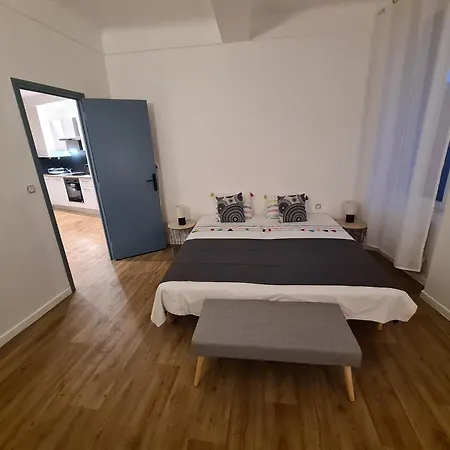 Logement 2 Centre - 2 Bedroom Apartement Center Plage Et Mer *